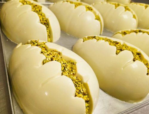Novita’ Uova di Pasqua 2026: il “Giurassico al Pistacchio”